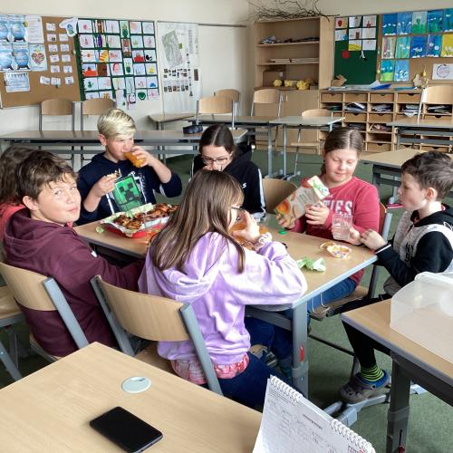 Büchereigestaltung Reading Club