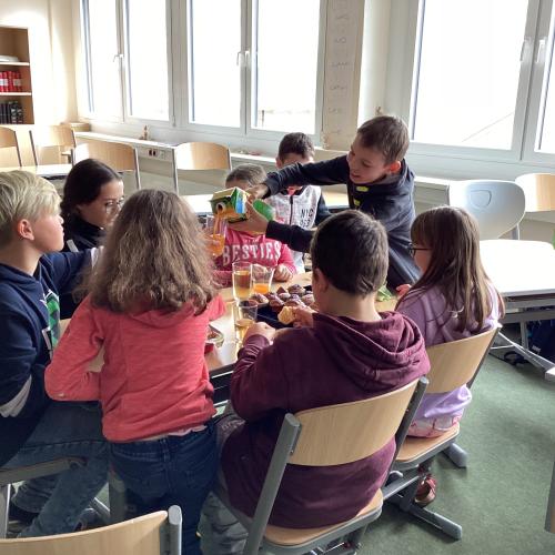 Büchereigestaltung Reading Club