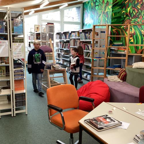 Büchereigestaltung Reading Club